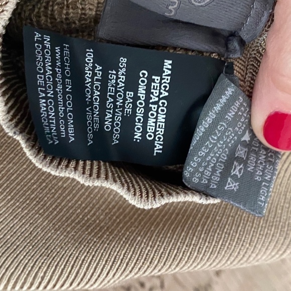 Pepa Pombo Tan Synthetic Knitted Flare Pants M - Picture 7 of 7